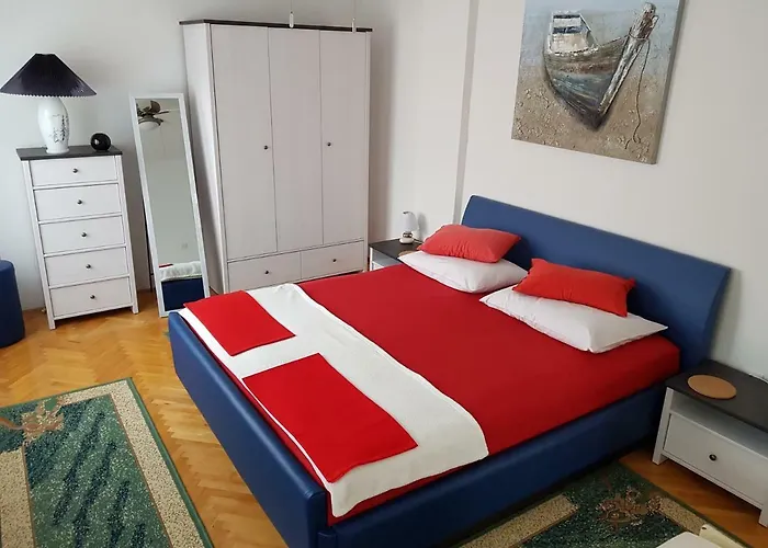 Silva Free Wifi Free Parking 아파트